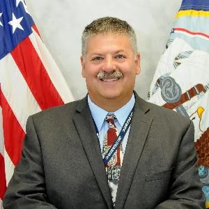 Headshot image of Jeff Bobrow